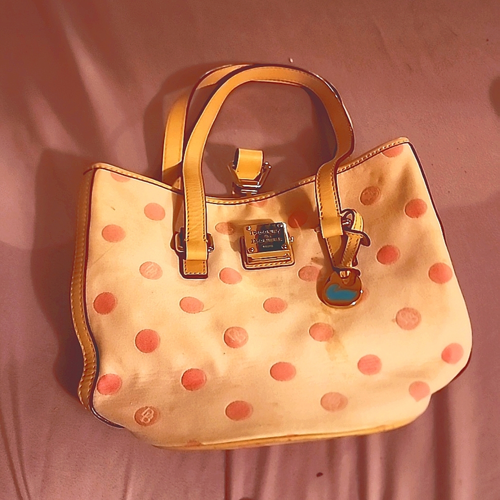 Dooney & Burke.laddies pink purse.